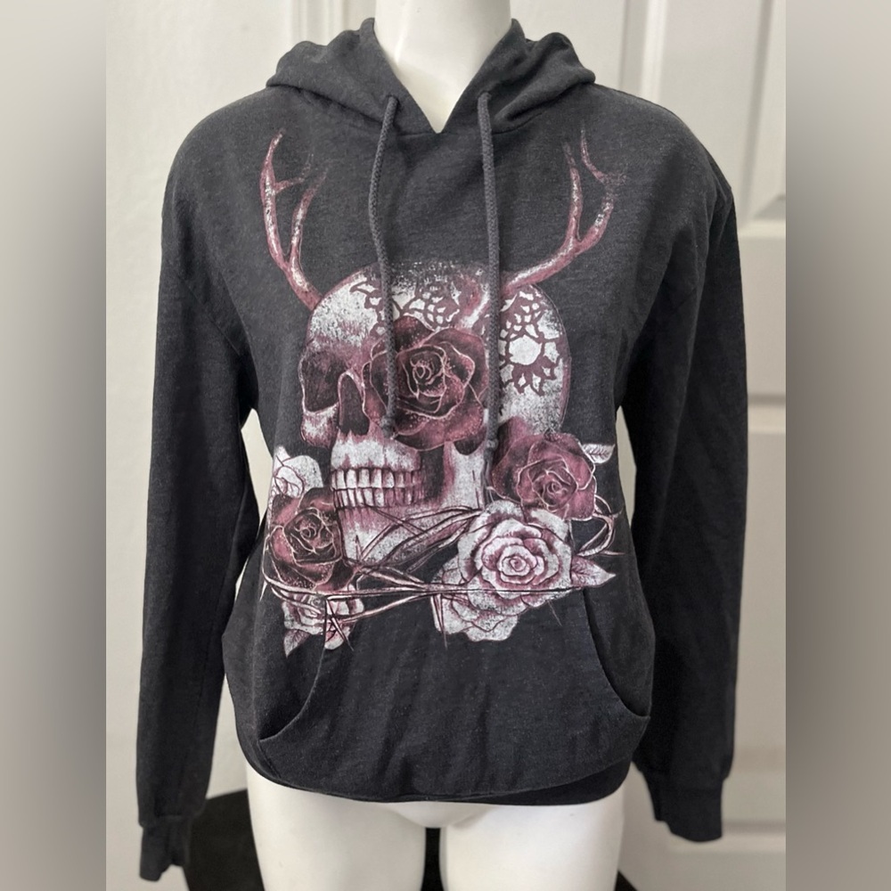 Beverly Hills Blues Gray Graphic Skull Pullover Hoodie Size Large